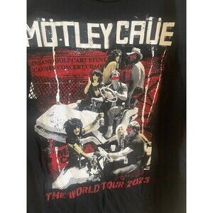 Motley Crue Golf Cart Choas The World Tour 2023 T-Shirt Size XL